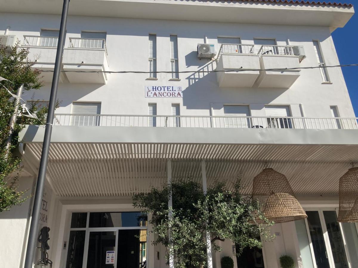 Hotel L'Ancora La Caletta Extérieur photo