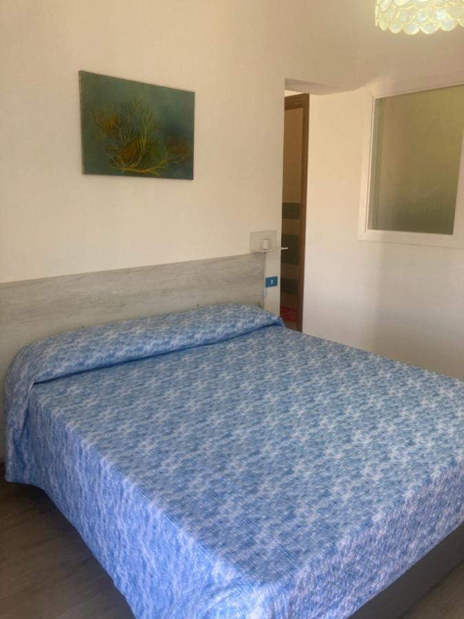 Hotel L'Ancora La Caletta Extérieur photo